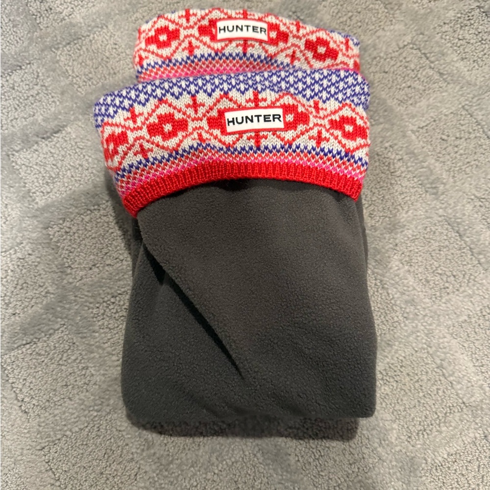 Hunter Men's Charcoal Sweater with Nordic Red and Blue Accents